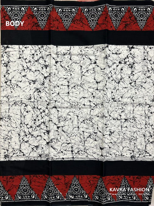 Black Hand Printed Red Geometric Print Mulmul Saree